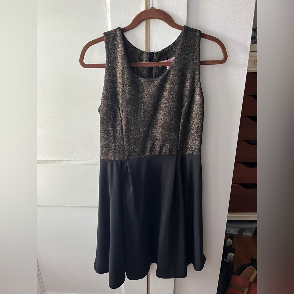 Francesca party dress with textured fitted top and flowy skirt